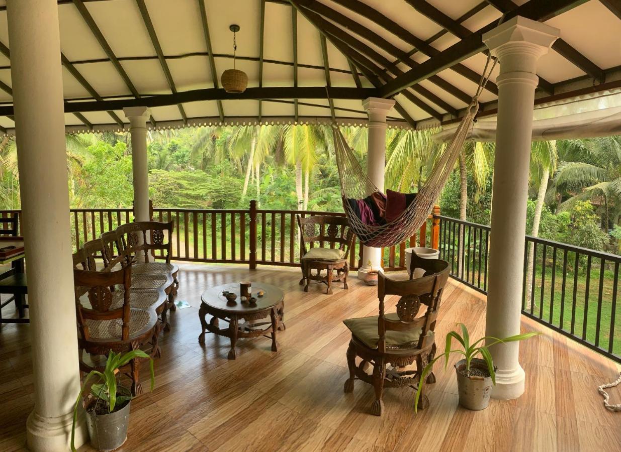Hotel The Escape With Jadeon à Unawatuna Extérieur photo