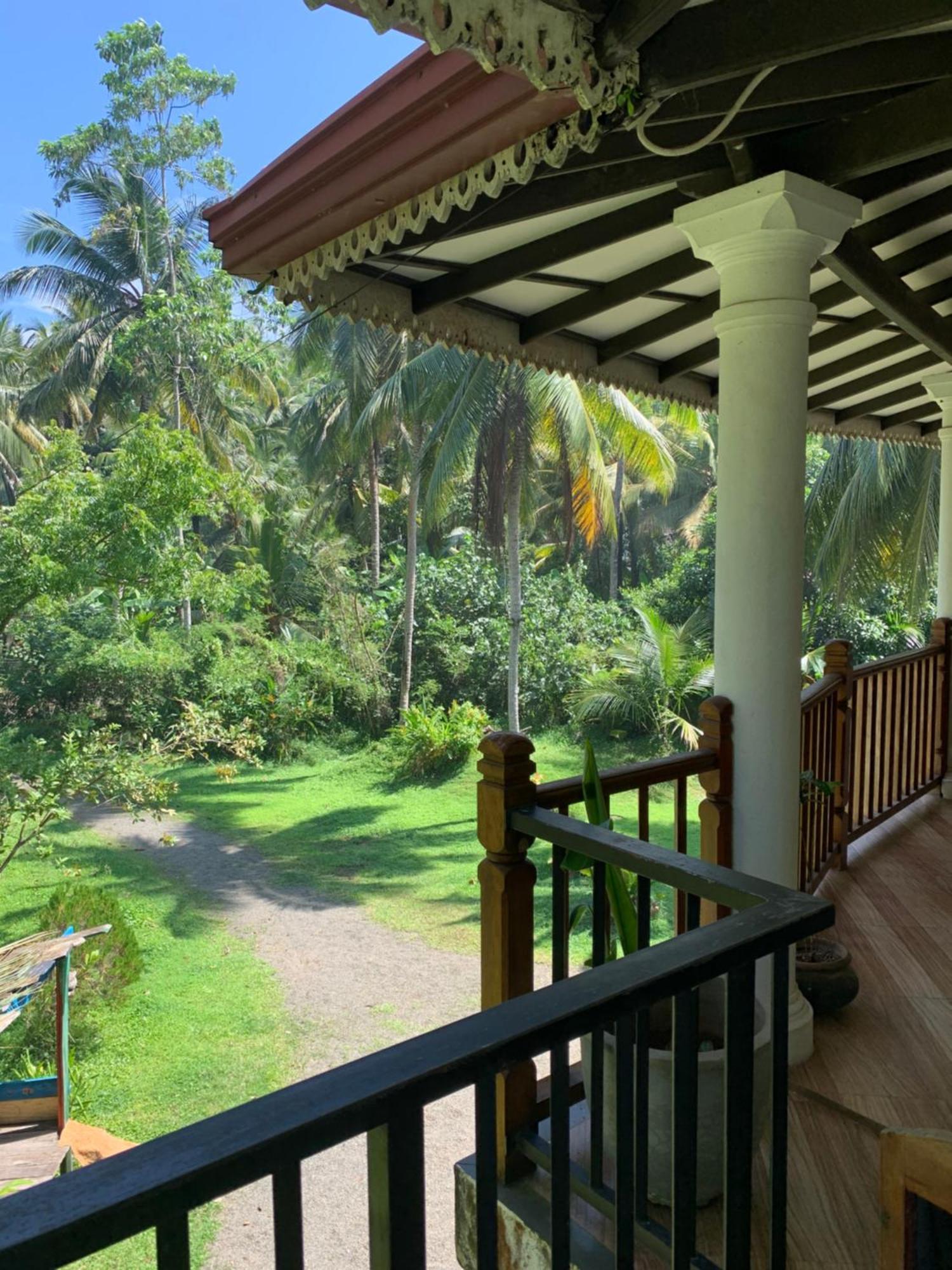 Hotel The Escape With Jadeon à Unawatuna Extérieur photo